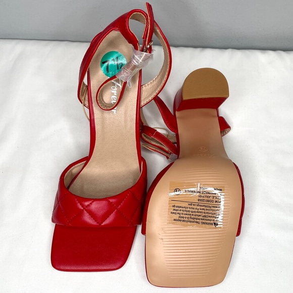 FOREVER Diamond Pattern High Heels w/Square Toe size 7.5 - Picture 4 of 4